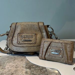 Used GUESS Mini Crossbody Purse
